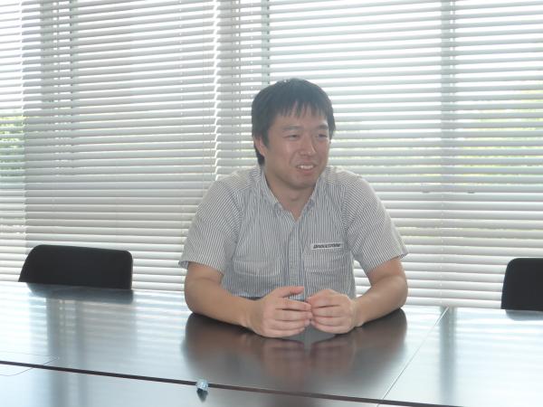 写真：株式会社ブリヂストン 久留米工場 生産管理　小林寛幸様