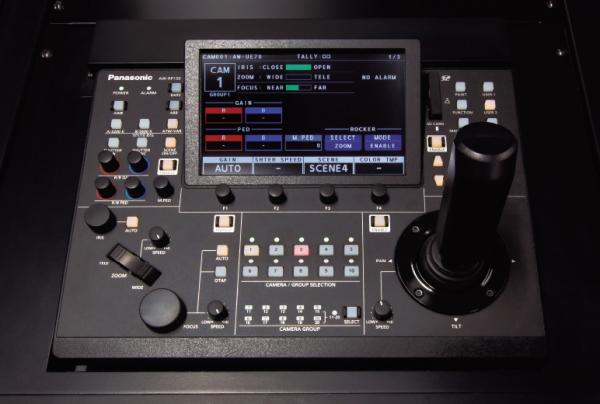 写真：リモートカメラコントローラーAW-RP150GJ