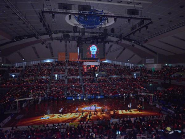 写真：光と音響の演出も相まり、観客を引きつける