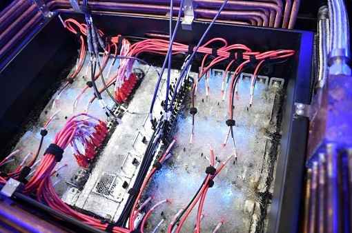 液冷型サーバーを導入した、アリババのデータセンター