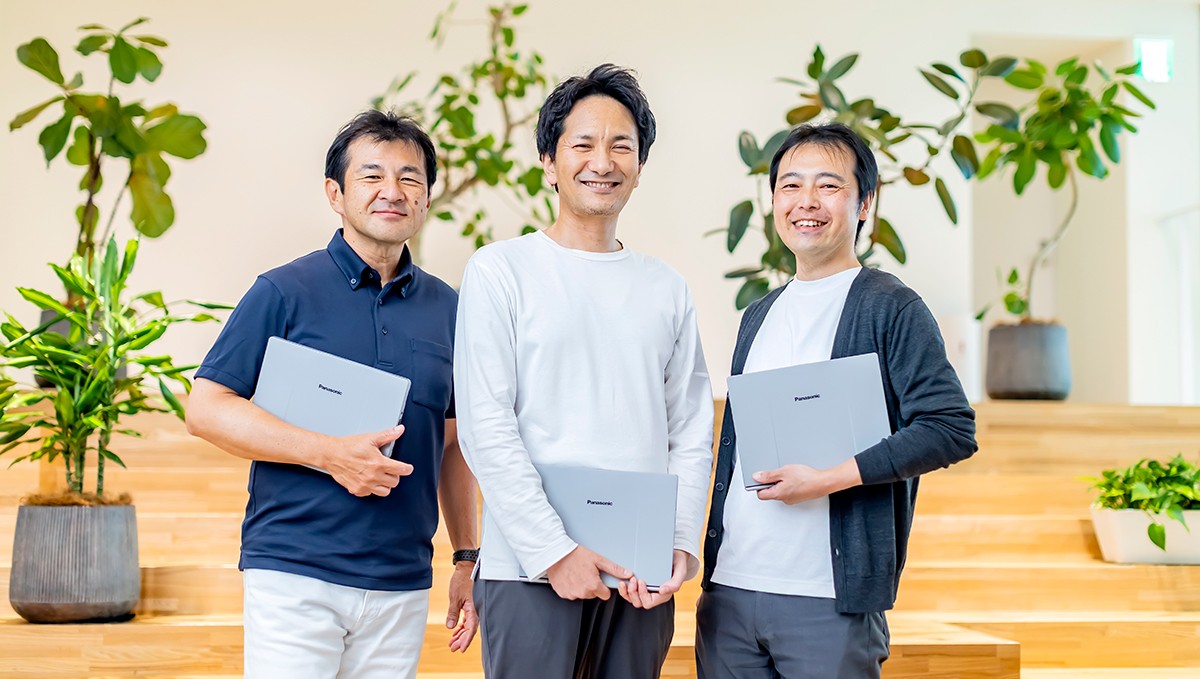 左から、法華津様、佐治様、中井様